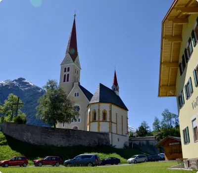 C Holzgau Pfarrkirche