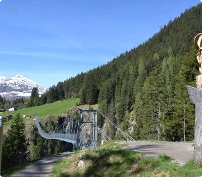 c-ulses-holzgau-haengebruecke-36.jpg