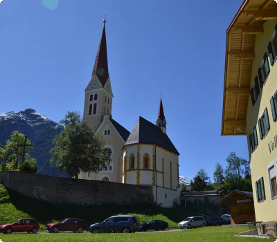Büchereien im Lechtal (Häselgehr, Holzgau, ...)